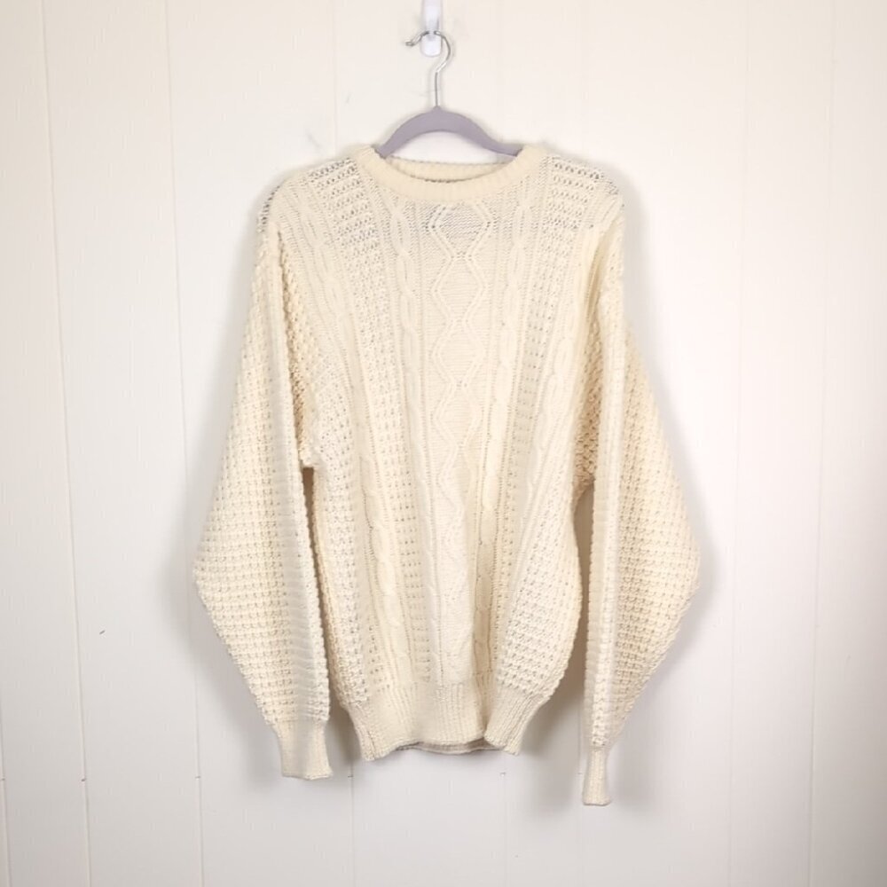 040 vintage Eaton Cream Crew Neck Sweater